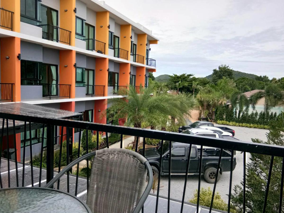 Sor Kor Sor Resort Sattahip Exterior photo