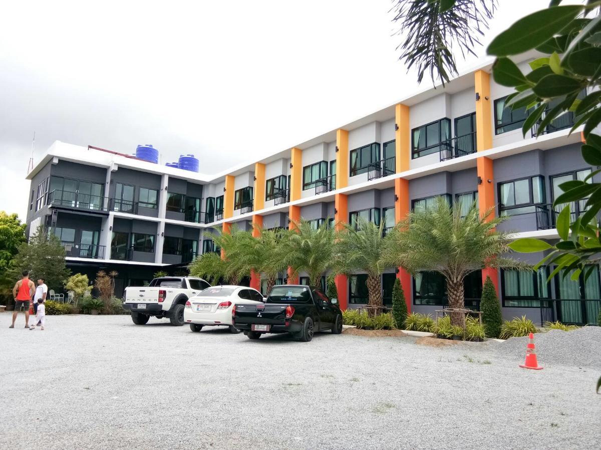 Sor Kor Sor Resort Sattahip Exterior photo
